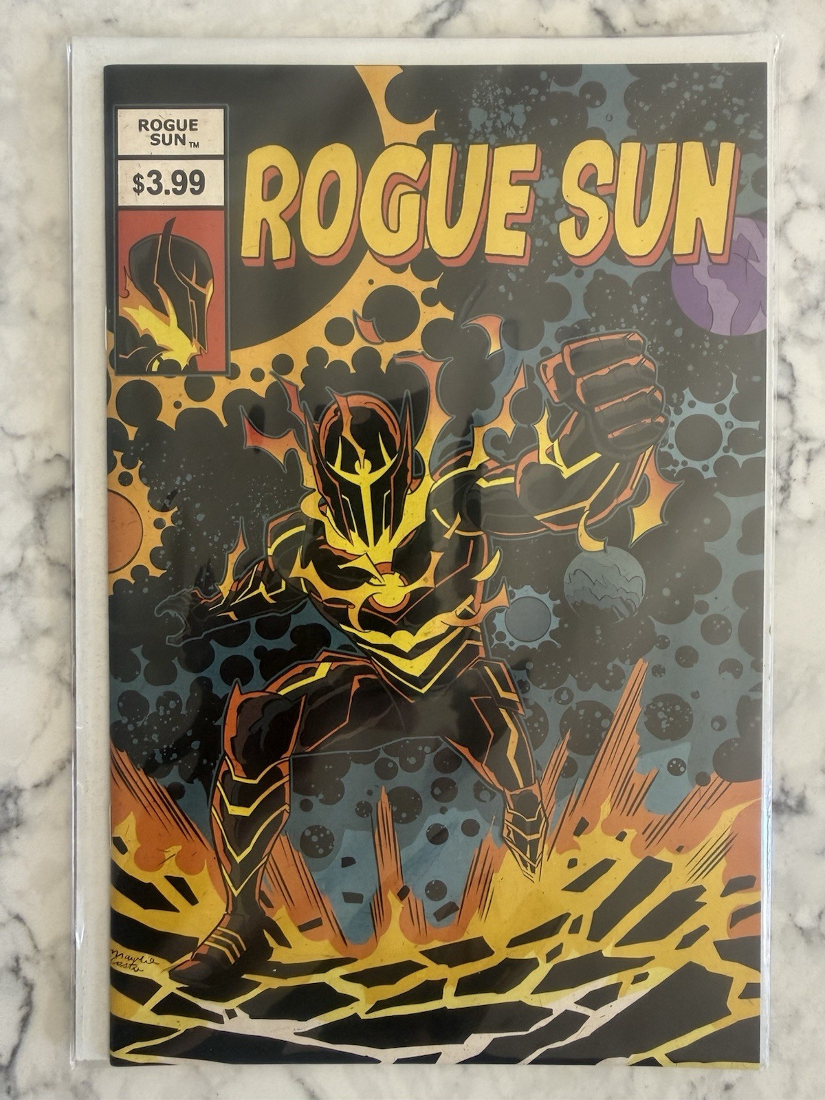 Rogue Sun #1 Retro Variant| Marcelo | 1st APPS | Radiant Black | IN HAND Rogue Sun #1 Retro Variant| Marcelo | 1st APPS | Radiant Black | IN HAND