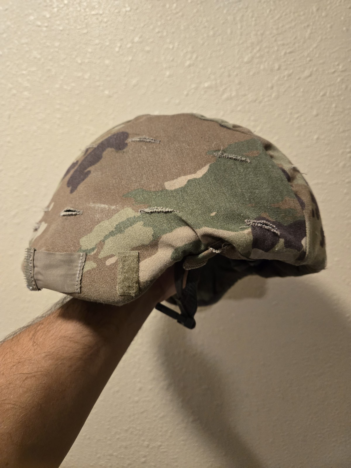Gentex ACH Advanced Combat Helmet w/ UCP Digital Cover & Chin Strap Size- Large