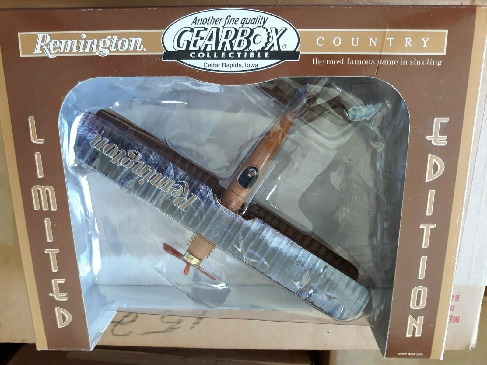 Gearbox Remington Airco DH4 airplane die cast coin bank limited edition