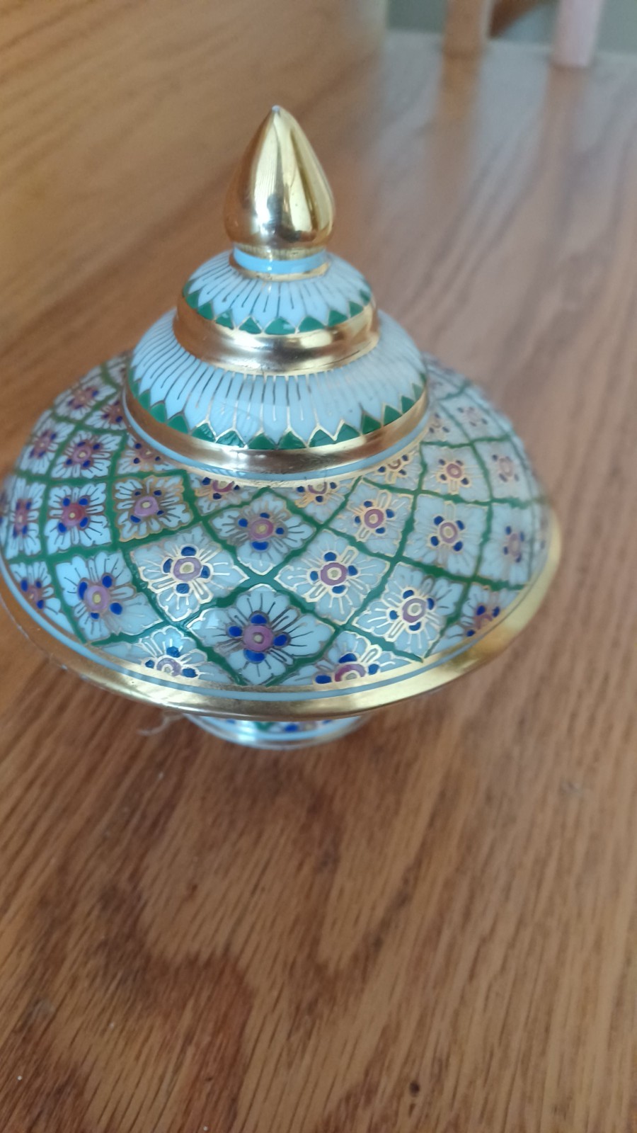 Vintage Thai Benjarong Lidded Porcelain Trinket Jar – 4\