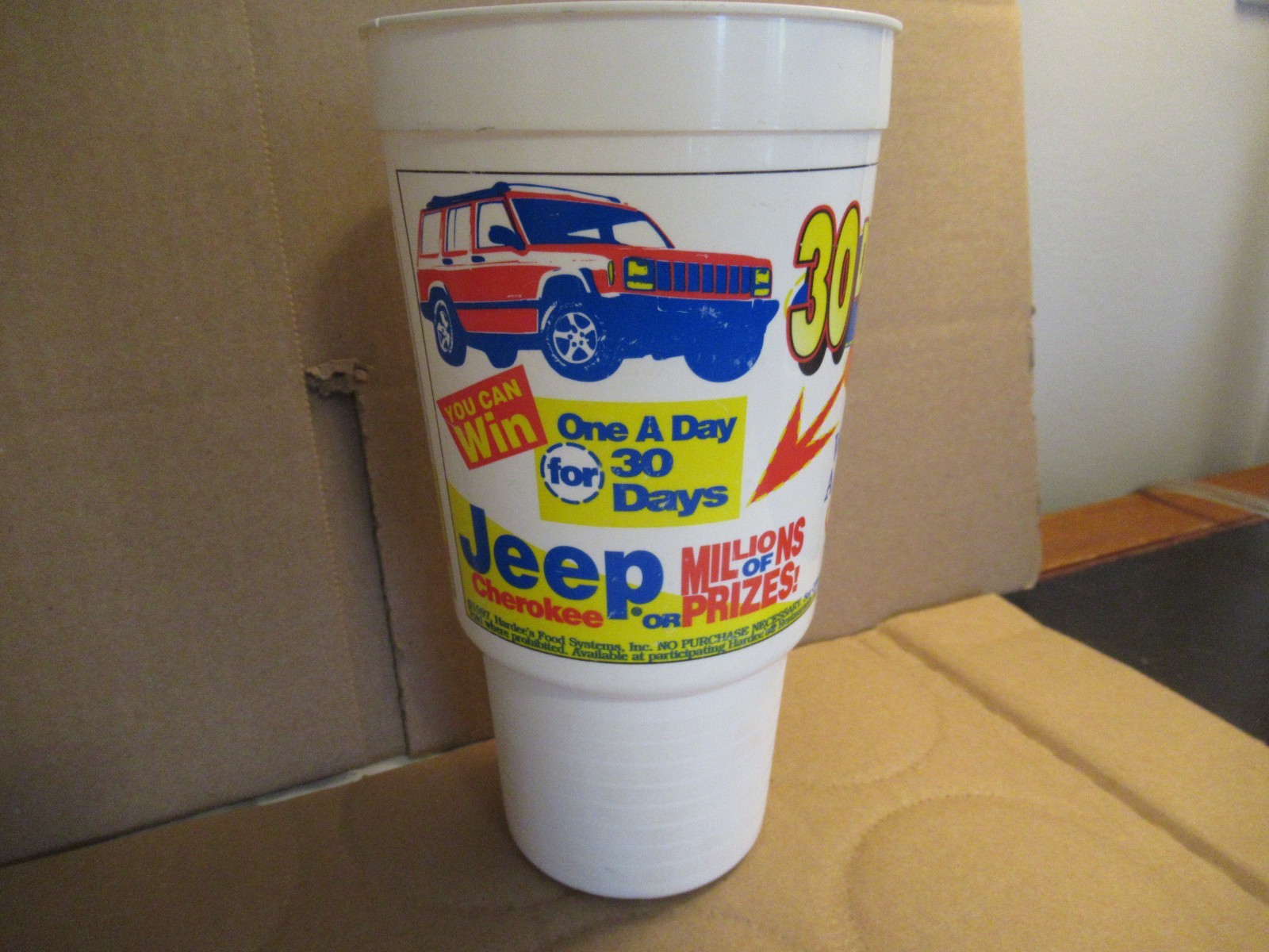 RARE WIN A JEEP Vintage 1997 Plastic Cup Free Cherokee Hardees Ticket Not Played