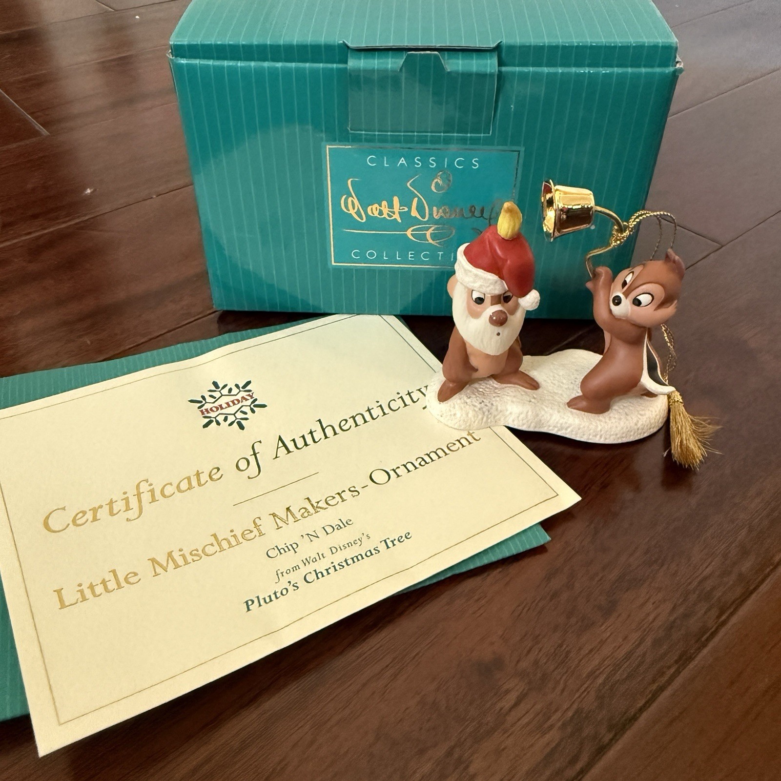 DISNEY WDCC CHIP & DALE LITTLE MISCHIEF MAKERS CHRISTMAS ORNAMENT PLUTO\'S TREE