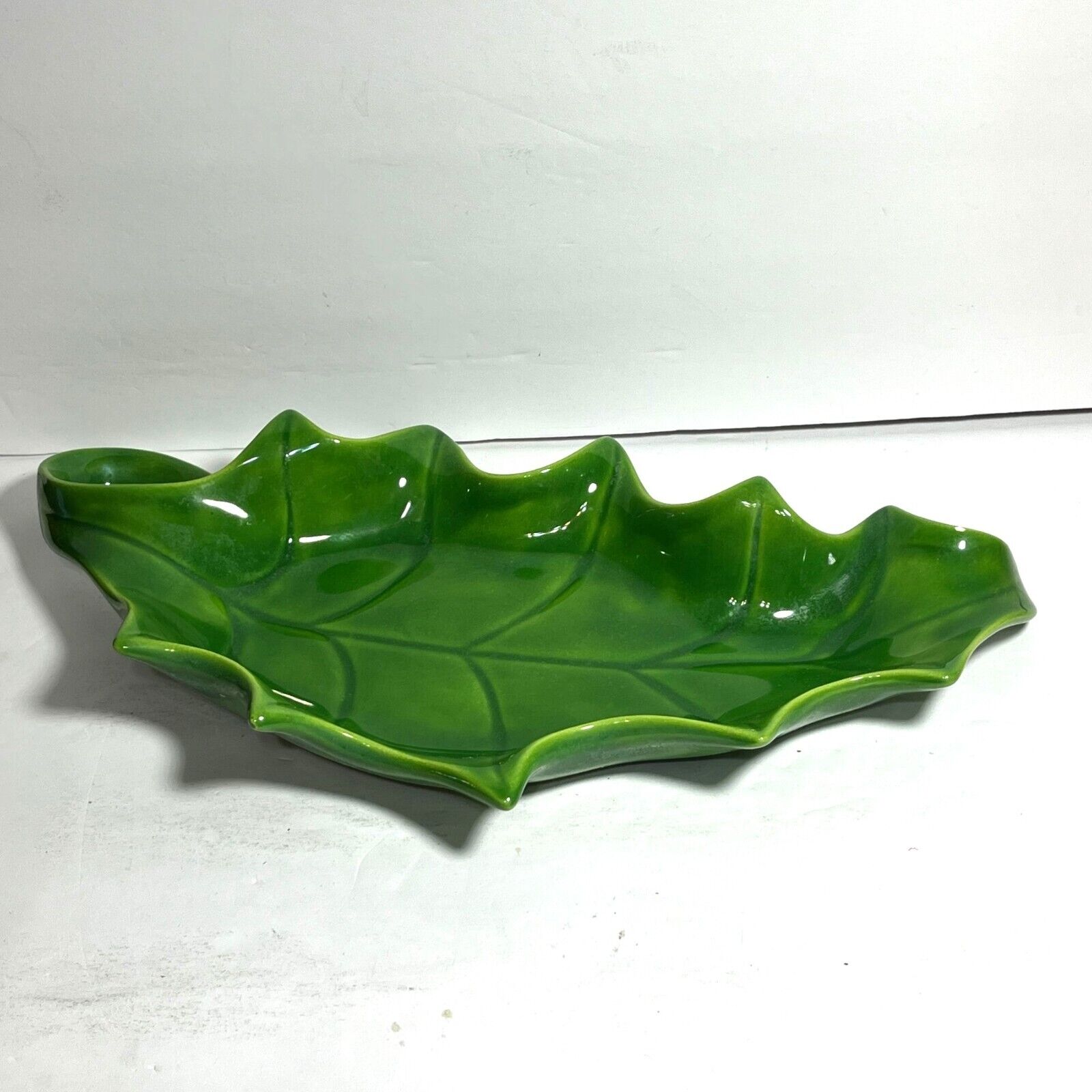 Vintage Green Ceramic Holly Leaf Serving Dish With Handle