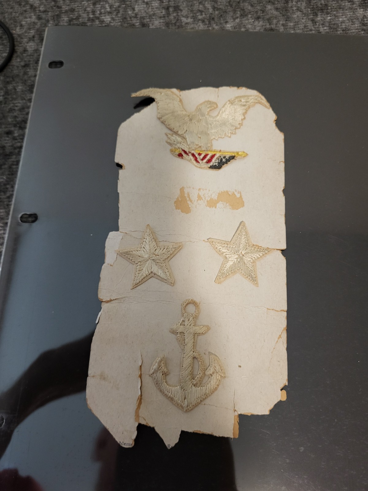 VINTAGE WWII US NAVY OFFICER INSIGNIA SET SPREAD EAGLE STARS ANCHOR w/ORIG CARD VINTAGE WWII US NAVY OFFICER INSIGNIA SET SPREAD EAGLE STARS ANCHOR w/ORIG CARD