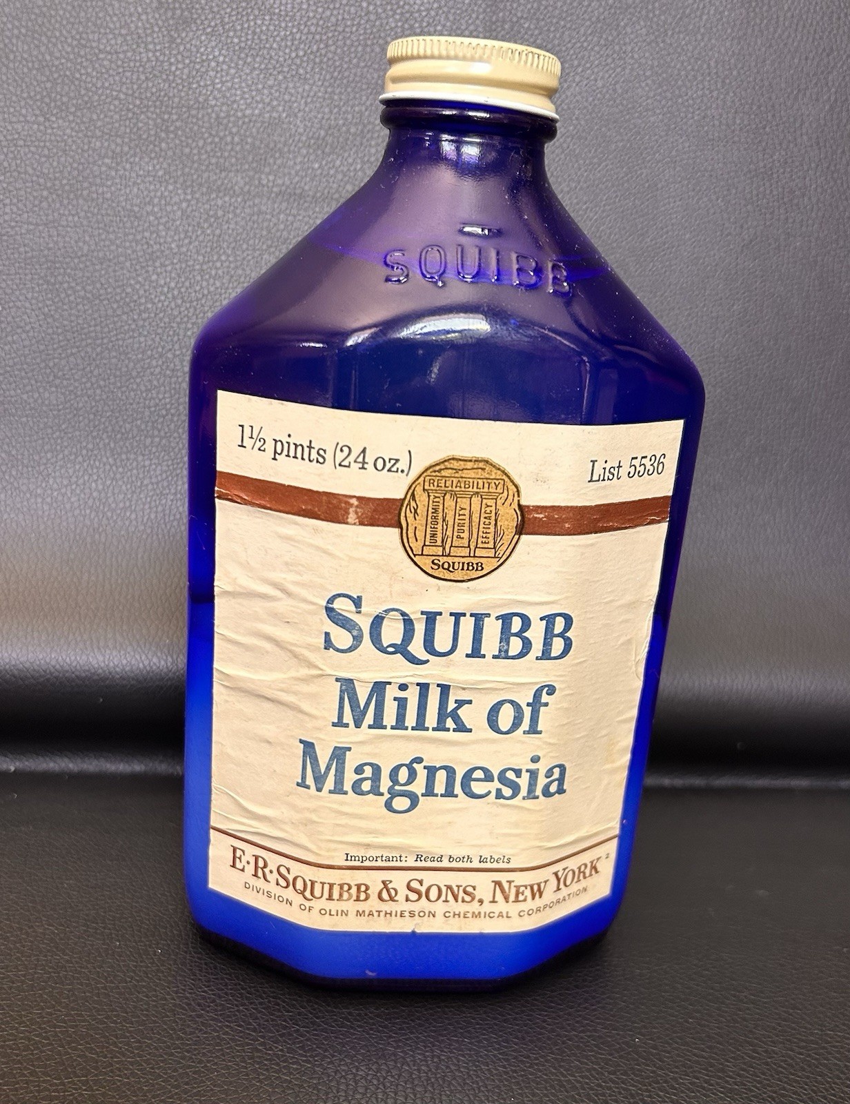 Vtg Unopened E.R. Squibb & Sons Milk of Magnesia NY Cobalt Blue Medicine bottle