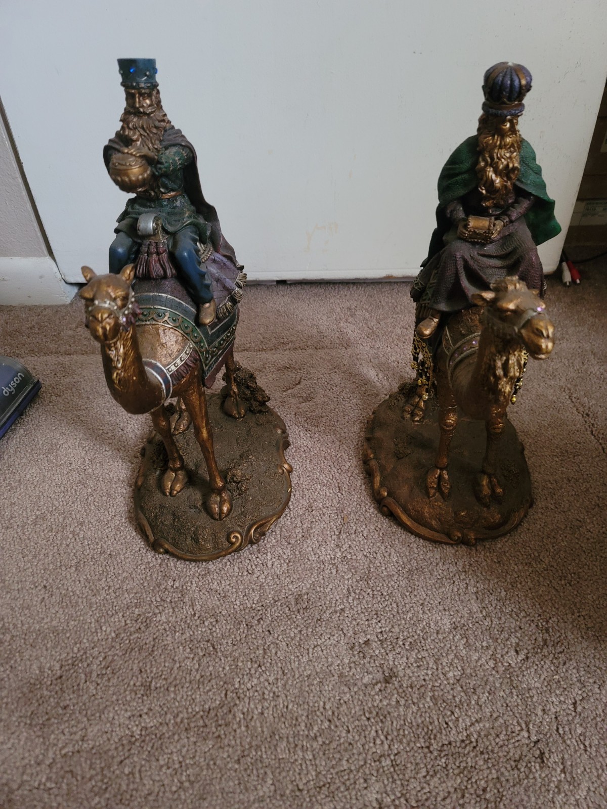 2 Vtg 2004 Bombay Company The Magi 3 Wise Men On Camels Nativity Christmas Decor