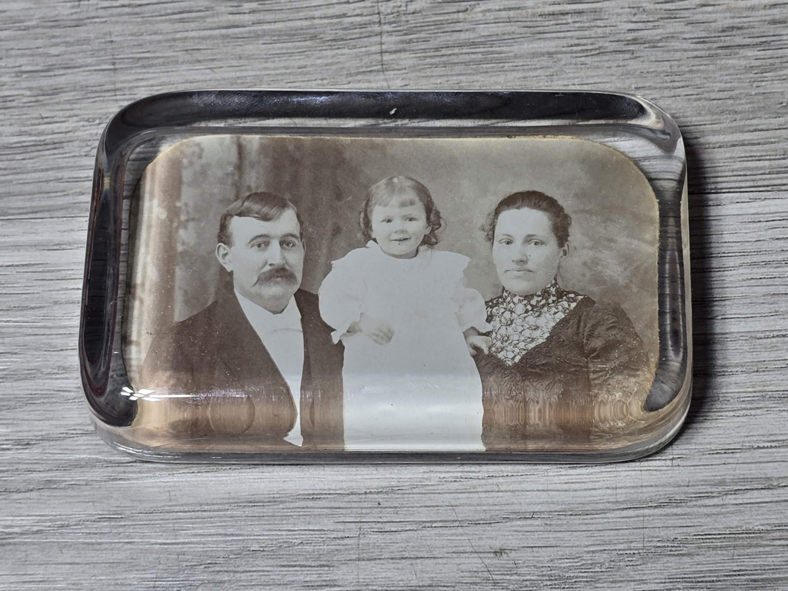 1900s Antique Glass Paperweight Vintage Family Fashion Photo Lewis Peters Pa