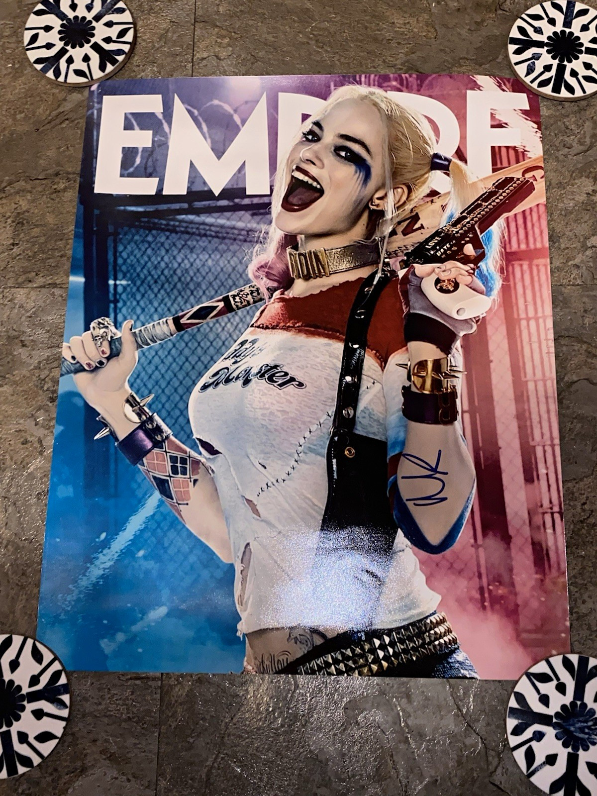 Margot Robbie Signed-Autographed 16x20 Harley Quinn Photo STEVE GRAD COA LETTER Margot Robbie Signed-Autographed 16x20 Harley Quinn Photo STEVE GRAD COA LETTER