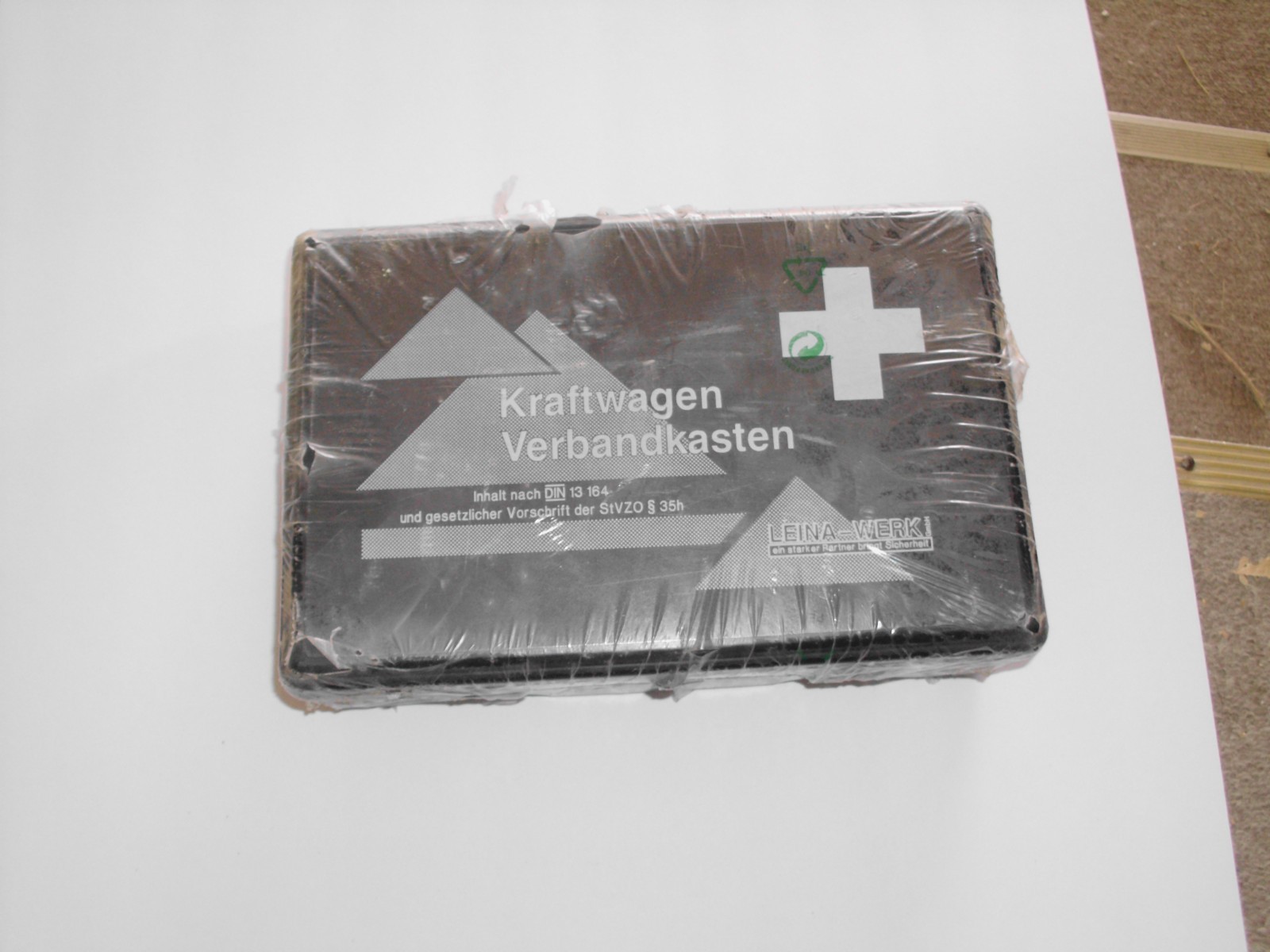 Kraftwagen Verbandkasten Geman Car Automobile First Aid Kit Vintage Never opened