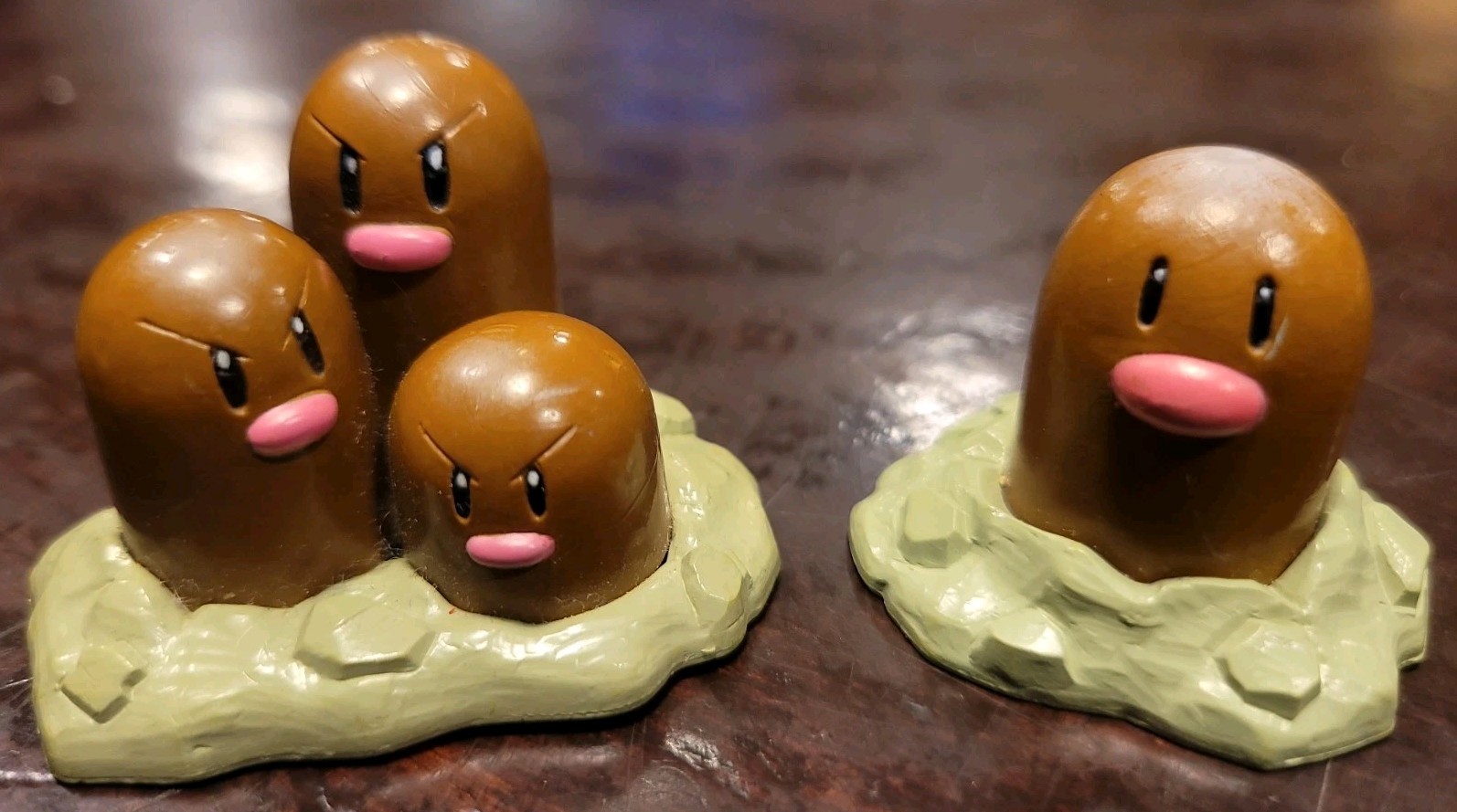 Diglett, Dugtrio Pokemon Monster Nintendo CGTSJ Collection Figure Toy