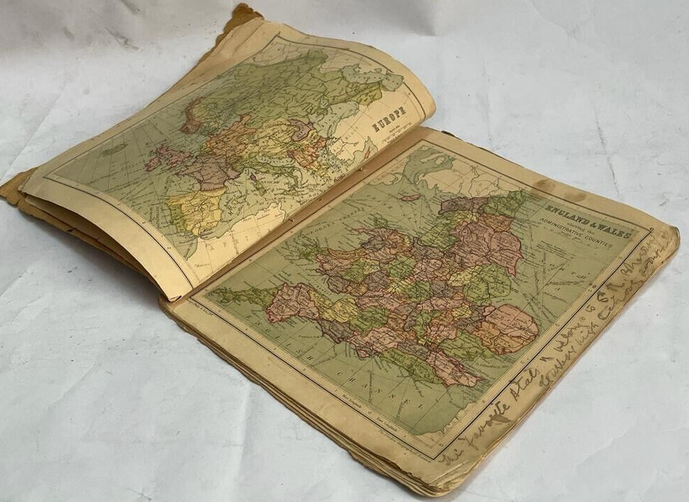 OLD VINTAGE RARE MULTI COLOR THE WORLD & DIFFERENT COUNTRIES MAPS BOOK