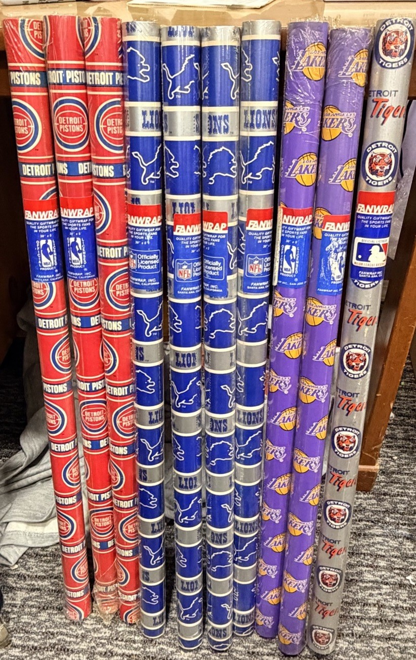 Vintage FanWrap NFL,NBA,MLB Wrapping Paper 12.5 Square Ft.30