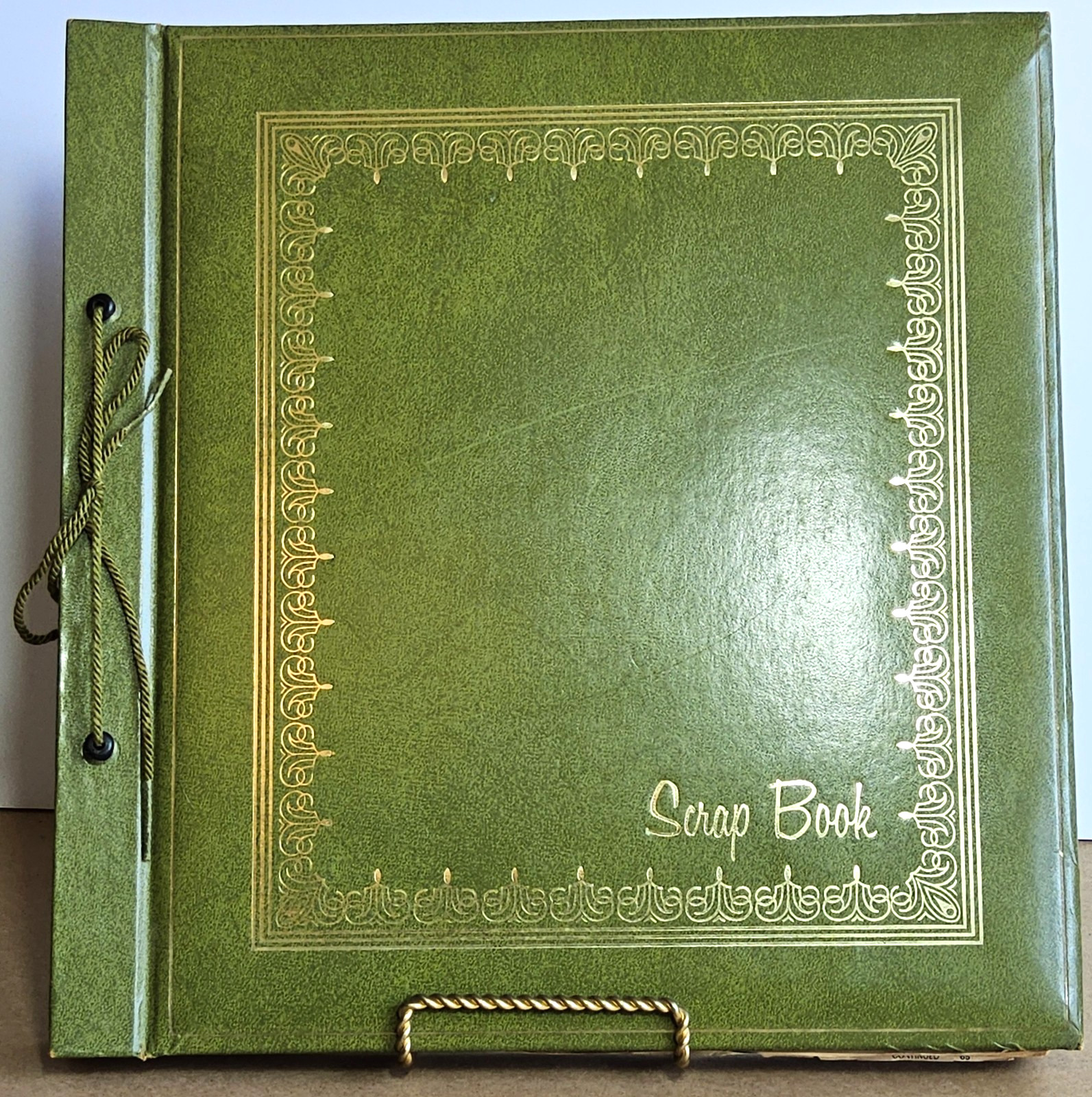 King Charles Scrapbook ( collected 1968-1971 - & immediate Royal Family