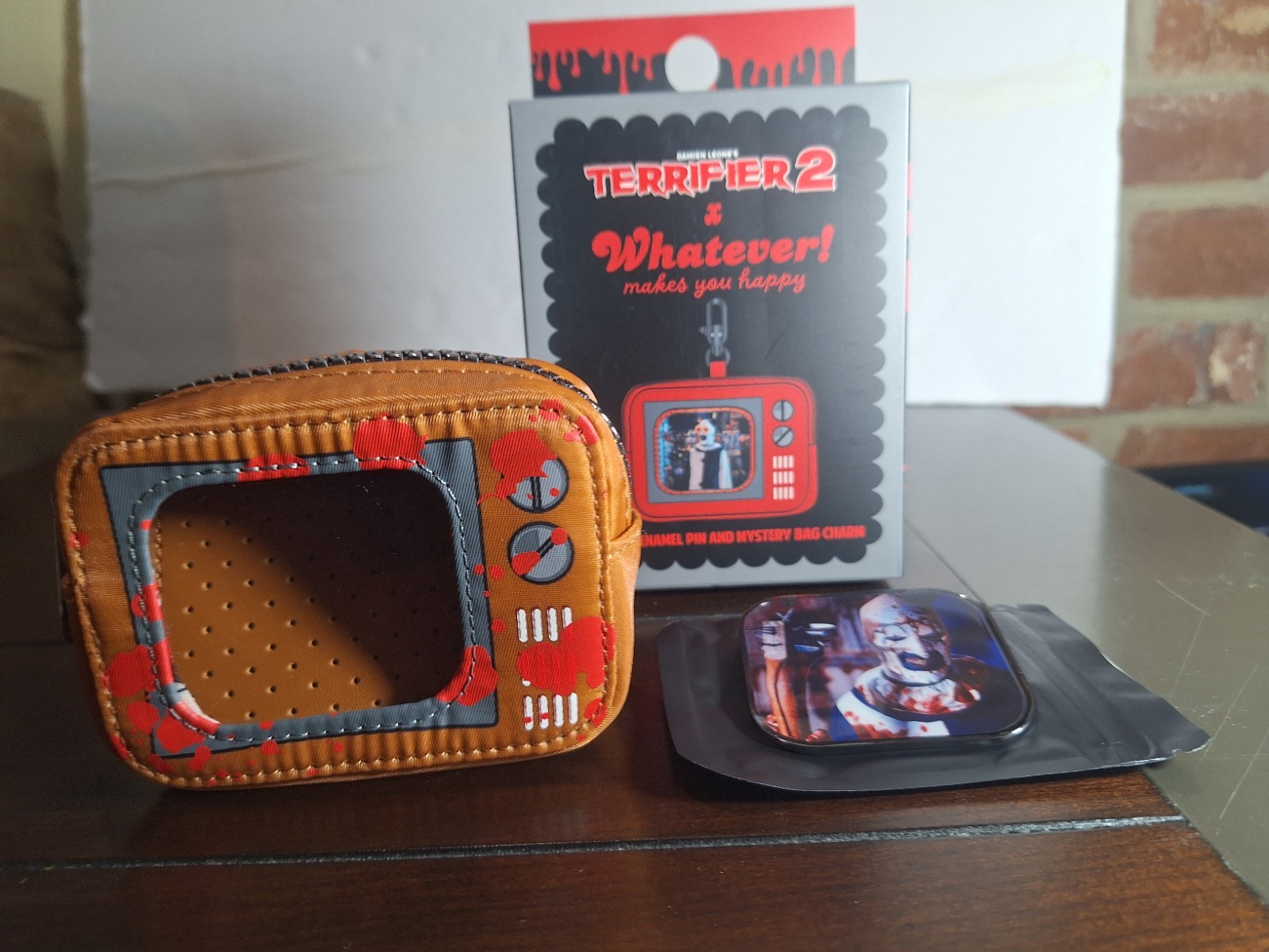 Terrifier 2 TV And Pin Set Rare BLOODY tv Art With Nail Bat Whatever Makes You 