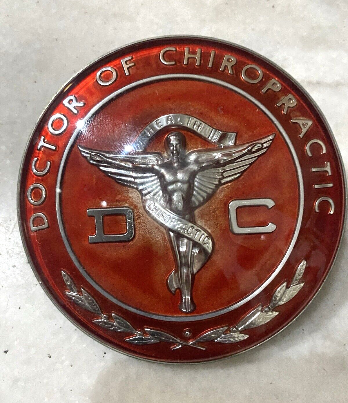 VINTAGE DOCTOR DR OF CHIROPRACTIC CHIROPRACTOR LICENSE PLATE TOPPER 1957