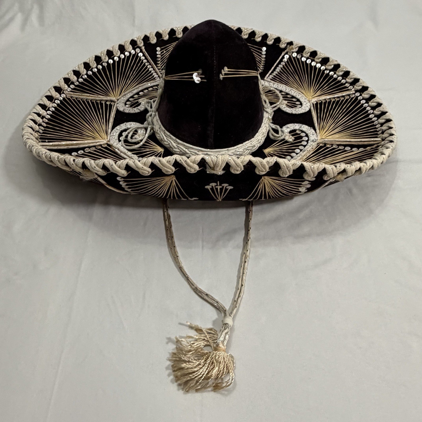 VTG ✅ Authentic Mexican Sombrero Purple Velvet With Spectacular White/Silver