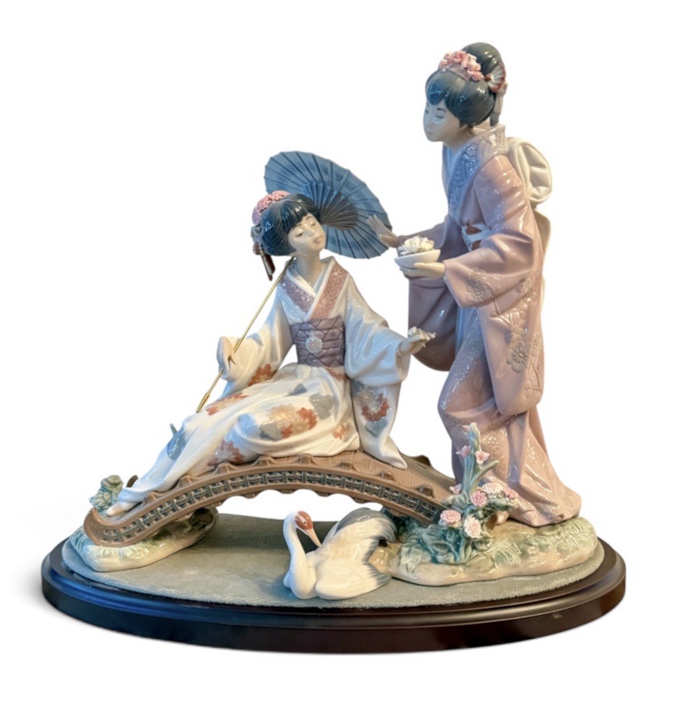 1983 Lladro Retired # 1445 Springtime in Japan w/ Base & Original Box MINT 14.5”