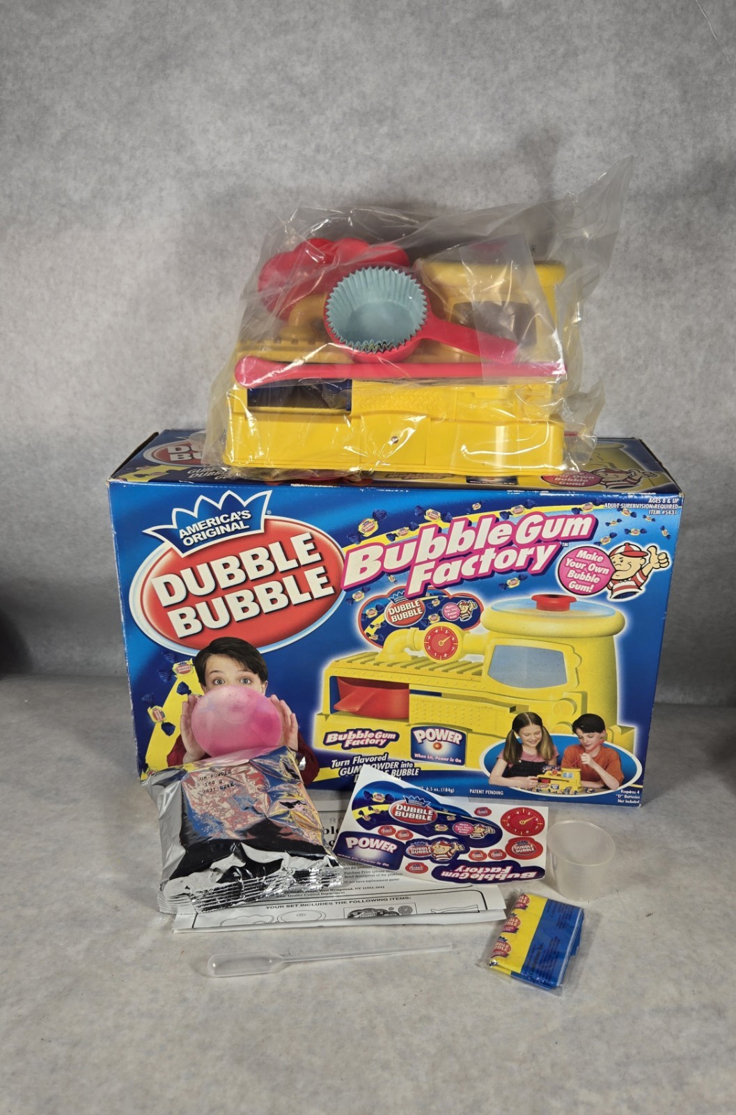NEW Vintage America's Original DUBBLE BUBBLE GUM FACTORY Maker Toy Kit RARE