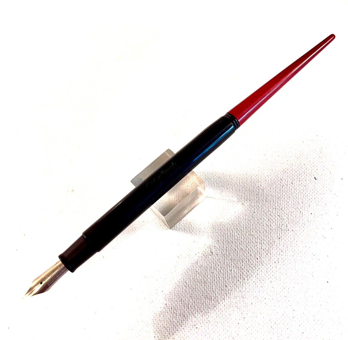 1940-50s Red Esterbrook Desk Fountain Pen 9968 Broad Master nib. Black taper.
