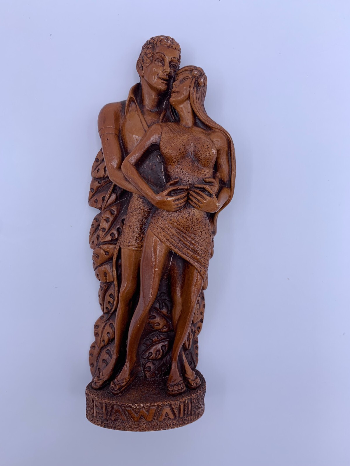 Vintage Coco Joe’s Hawaiian Honeymoon Couple Hapa-wood Figurine 1985