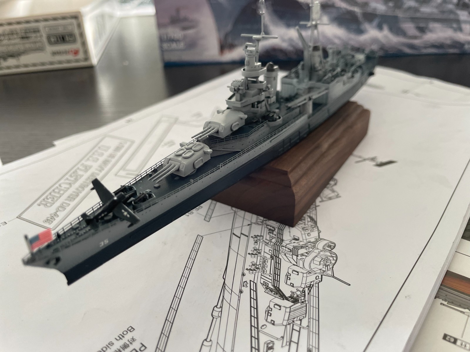 1/700,USS NAVY CA-35 INDIANAPOLIS,gift,Static model,Military model,free shipping