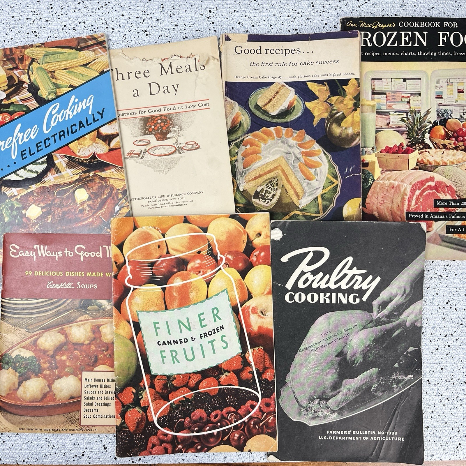Cook Books Recipe Booklets Frozen Food Cake Soup Fruit Vintage Lot of 7
