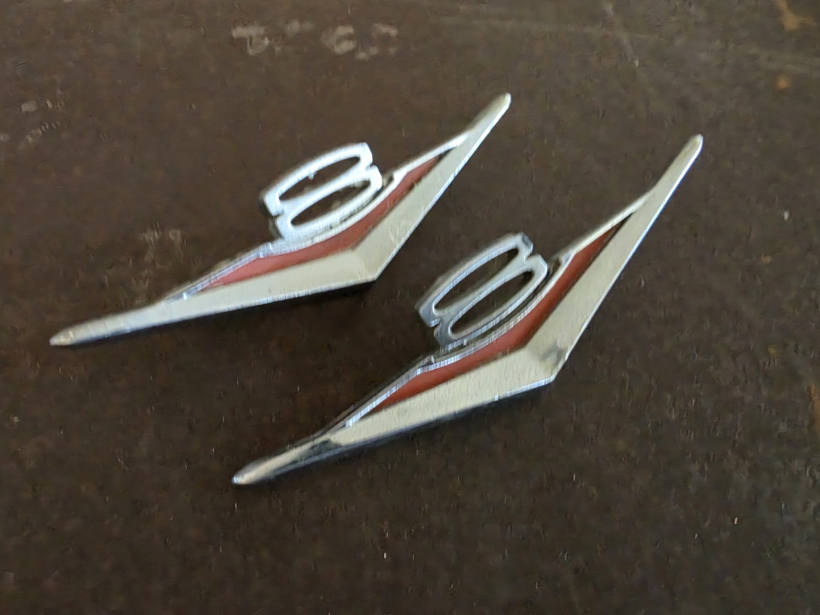 1965 1966 AMC Rambler Classic V-8 Rear Quarter Panel Fender Emblems 3490385 Pair