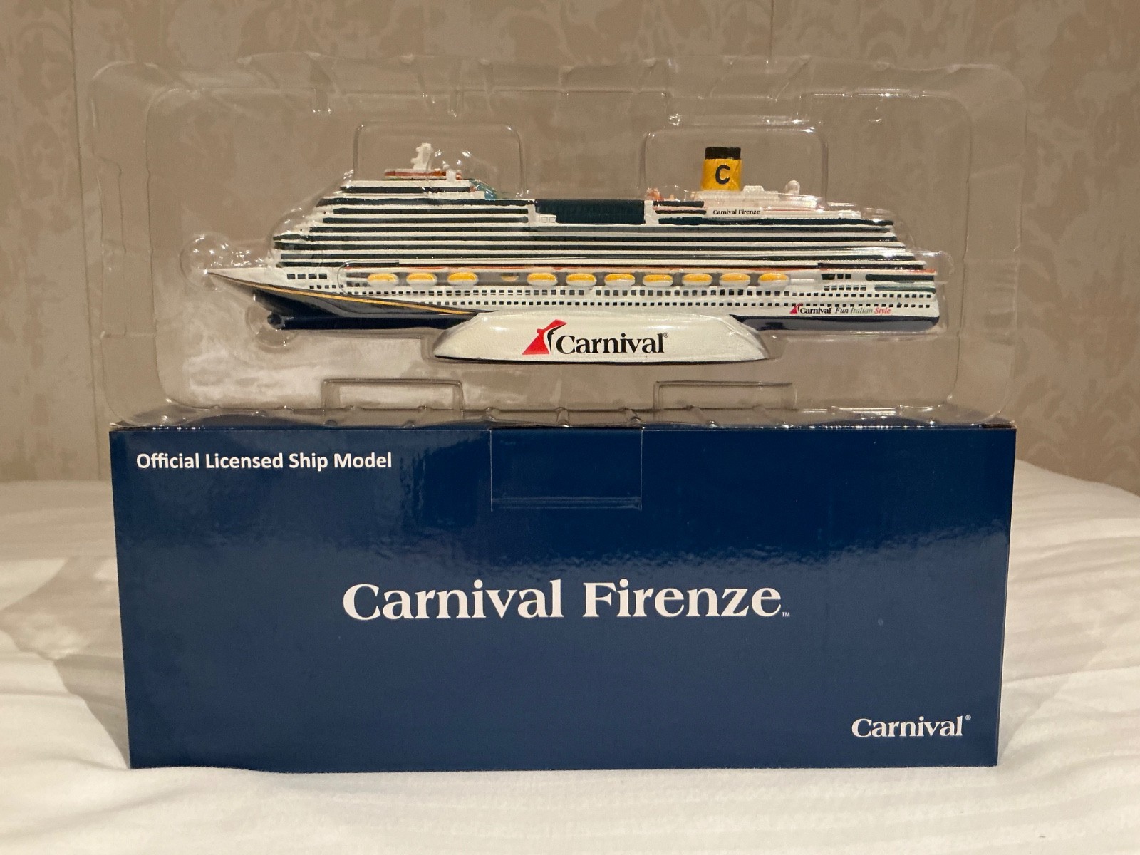 Carnival Cruise Ship Firenze  Ship Model  BRAND NEW