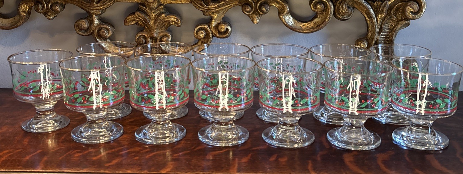 Set Of 13 Retro Arby\'s Christmas Champagne/Sherbert Glasses Set Of 13 Retro Arby\'s Christmas Champagne/Sherbert Glasses