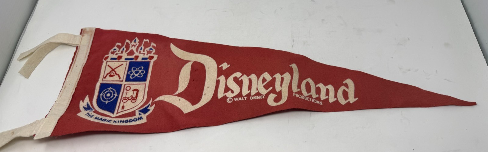 Vtg 1950s Disneyland Felt Pennant Walt Disney Productions Magic Kingdom