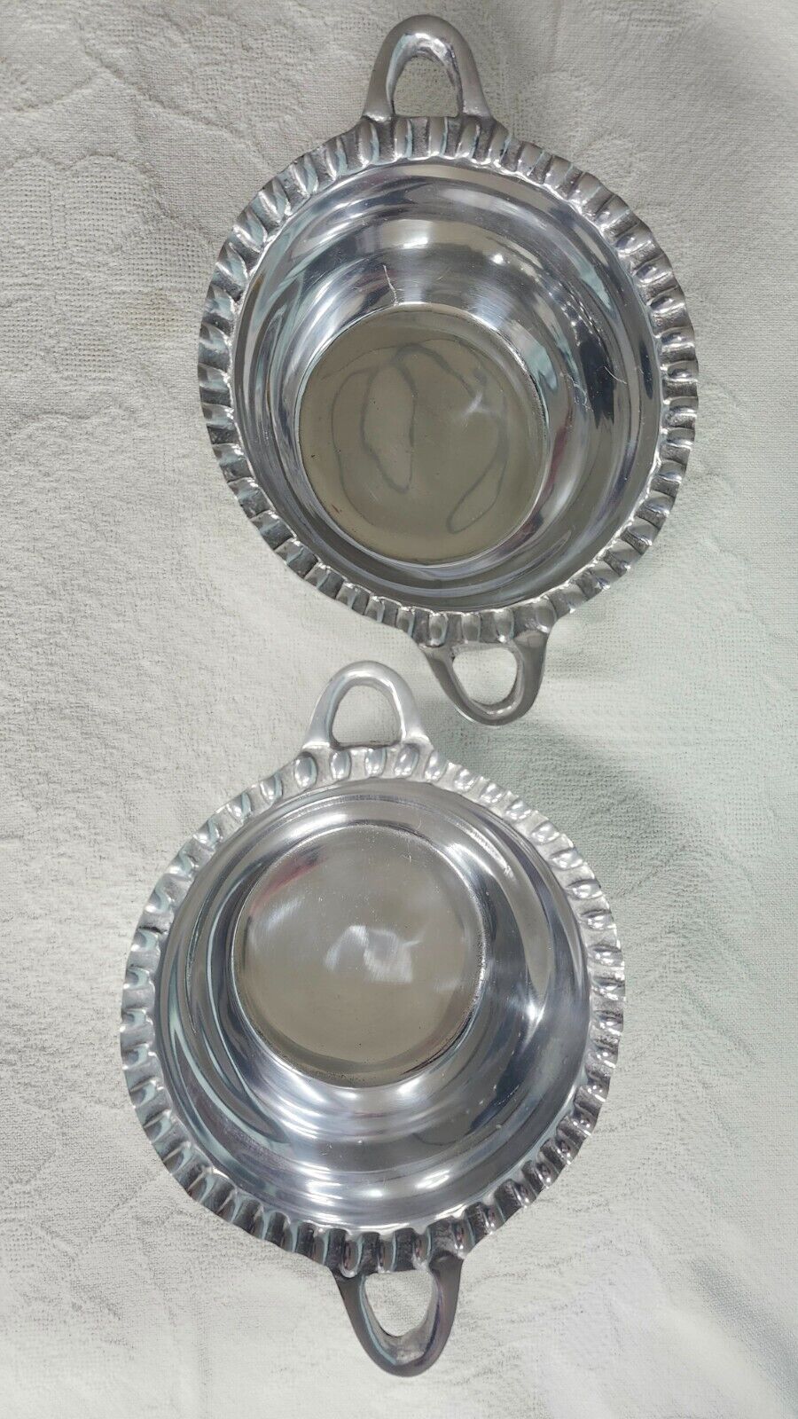 Vintage (2pc) Fine Hand Hammered Mexican Pewter Scalloped Serving Bowl Handled