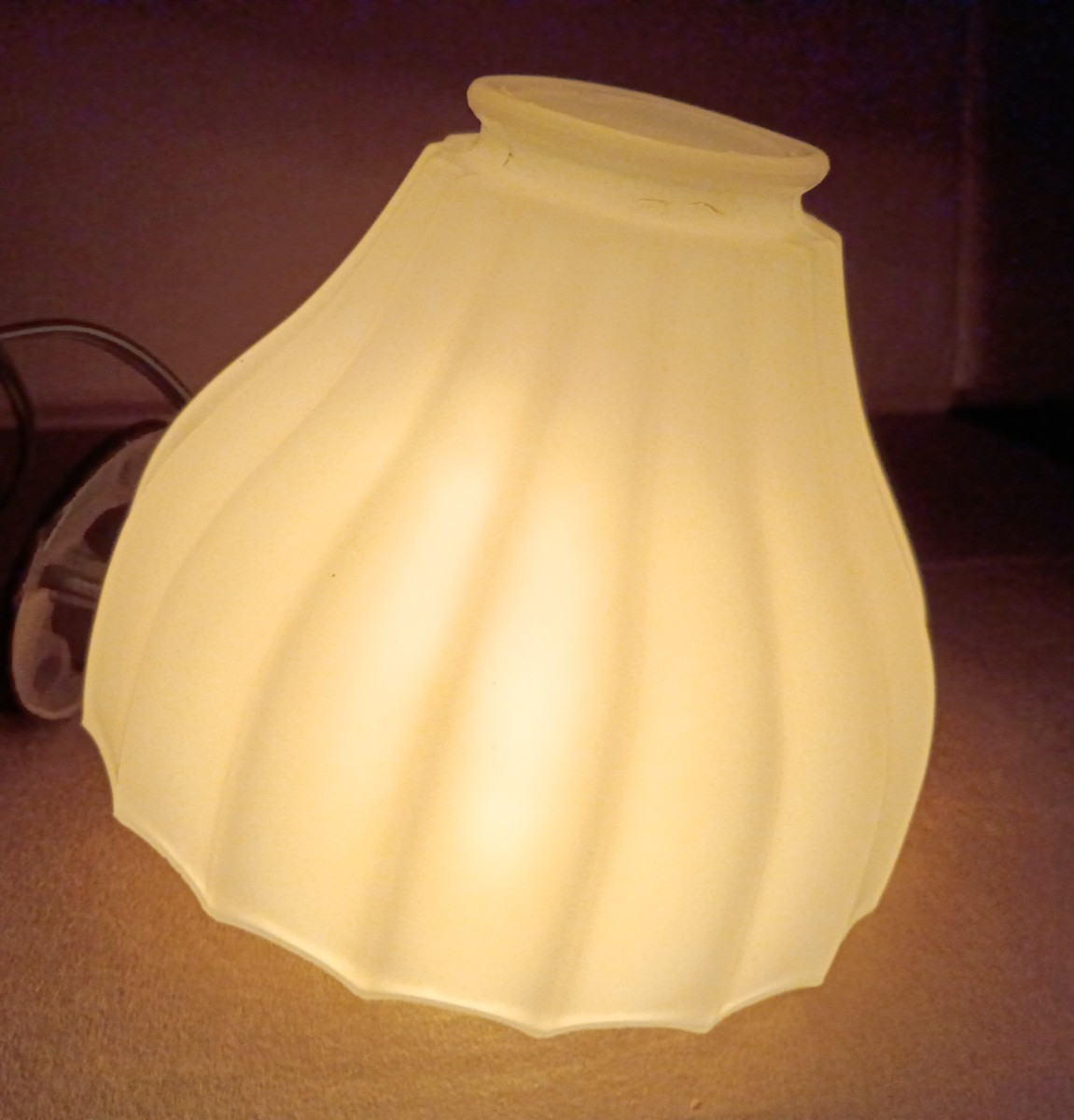 2 Vintage 1920s Opaque Clambroth Glass Lamp Shades Pendant with 2 1/4\