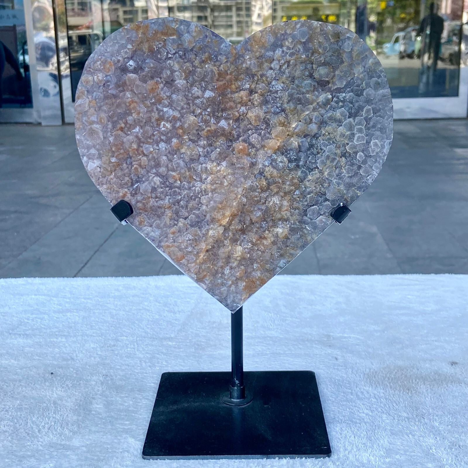 4.8LB Natural high-quality amethyst quartz crystal love decoration+bracket