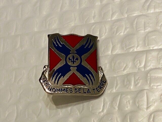 US Military 877th Engineer Regiment Insignia Pin - Les Hommes Dela Terre