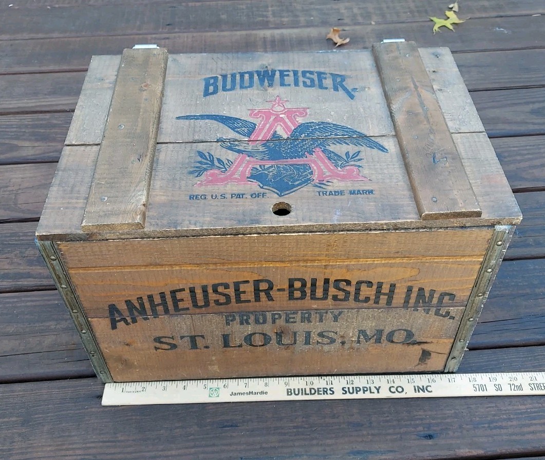 Vintage 1976 Anheuser Busch Budweiser Centennial Wooden Beer Crate 1876-1976 Box Vintage 1976 Anheuser Busch Budweiser Centennial Wooden Beer Crate 1876-1976 Box