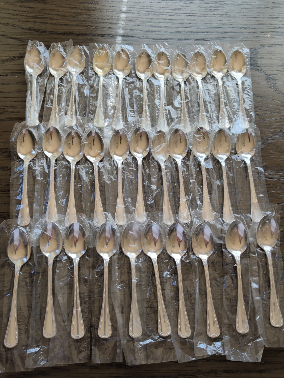 32 New Vintage Oneida Community Silverplate (Patrician) Silverware 