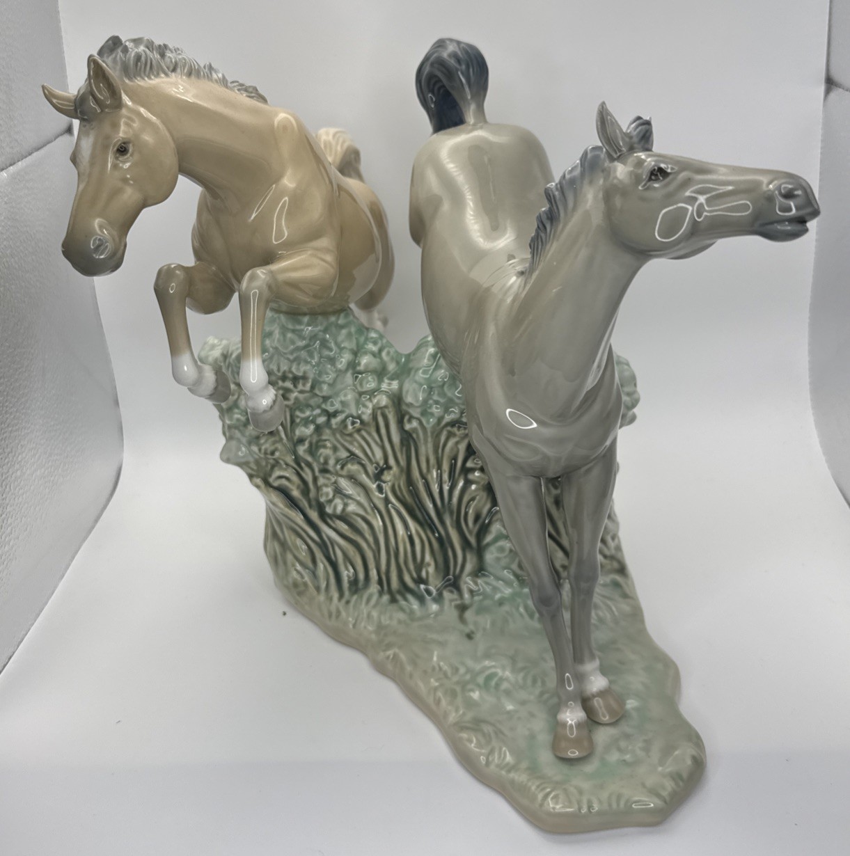 Nao by Llardó Porcelain Figurine “Wild Stallions” Glossy Finish- Made in Spain