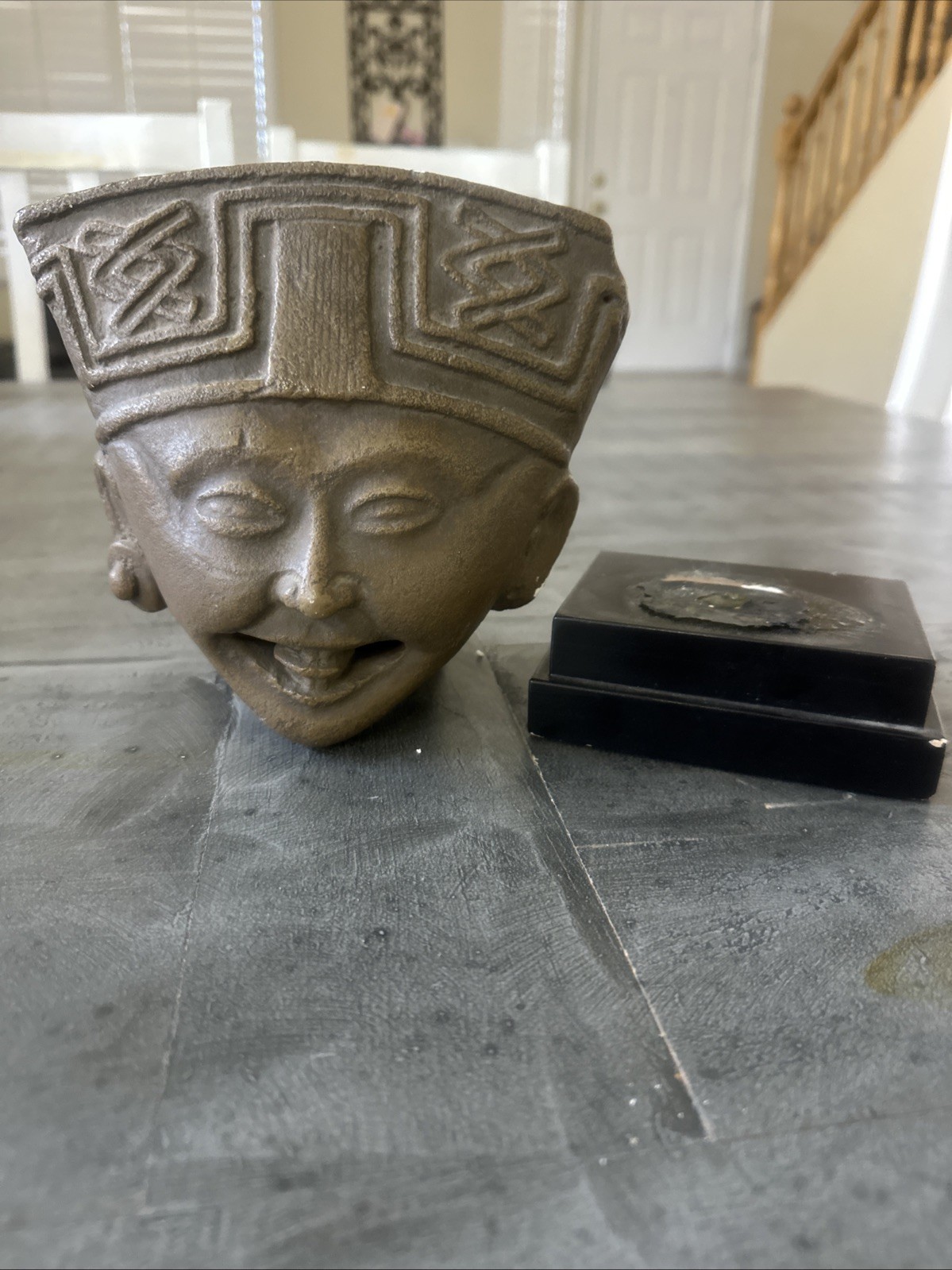 Pre-Columbian Veracruz Mexico Laughing Head Statue *Read* Pre-Columbian Veracruz Mexico Laughing Head Statue *Read*
