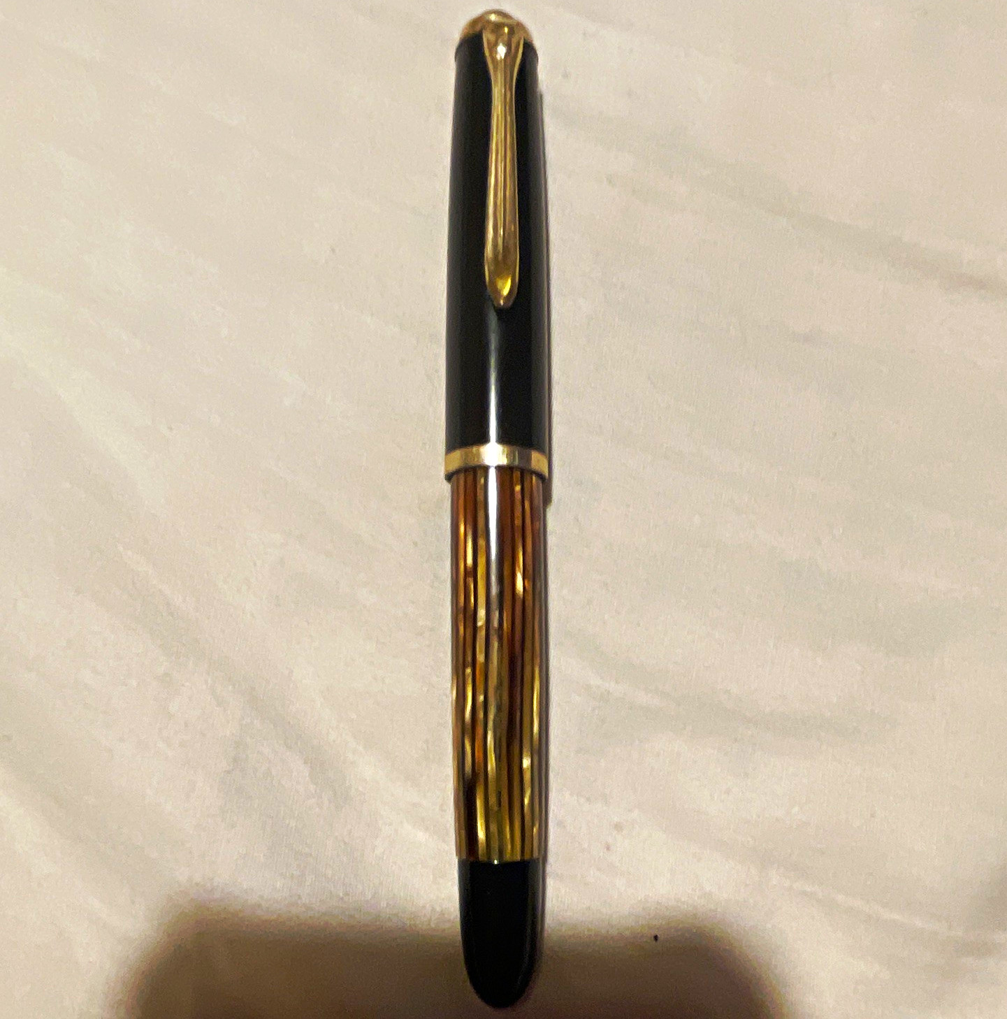 Pelikan Souverän Tortoiseshell Brown fountain pen, Pelikan 400 Rare not ref. Pelikan Souverän Tortoiseshell Brown fountain pen, Pelikan 400 Rare not ref.