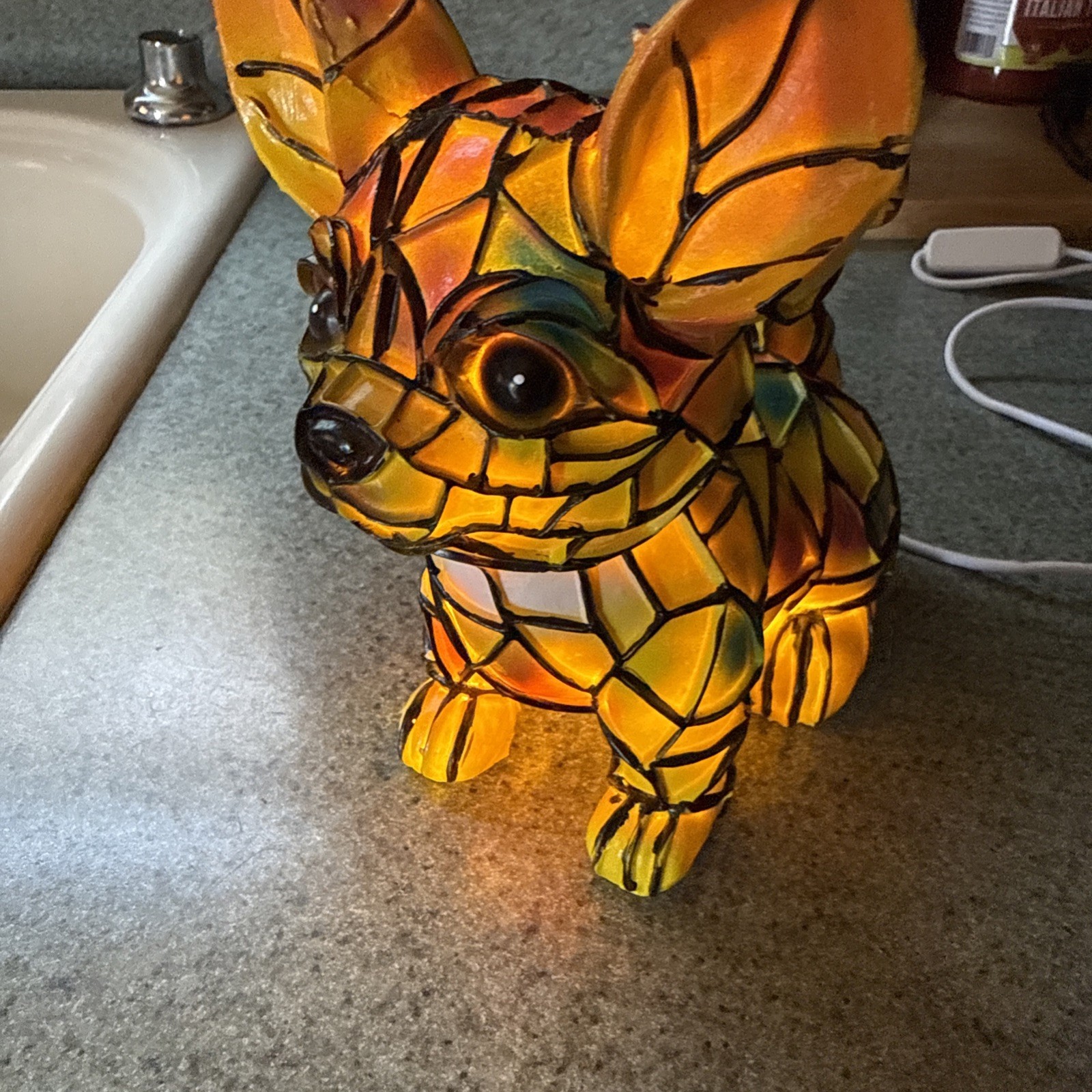 What An Adorable Mosaic Design Chihuahua LED Light USB Powered What An Adorable Mosaic Design Chihuahua LED Light USB Powered