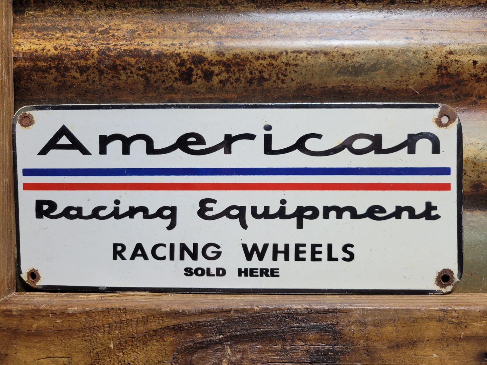 VINTAGE AMERICAN RACING EQUIPMENT PORCELAIN SIGN SPORT AUTOMOBILE CAR WHEELS USA