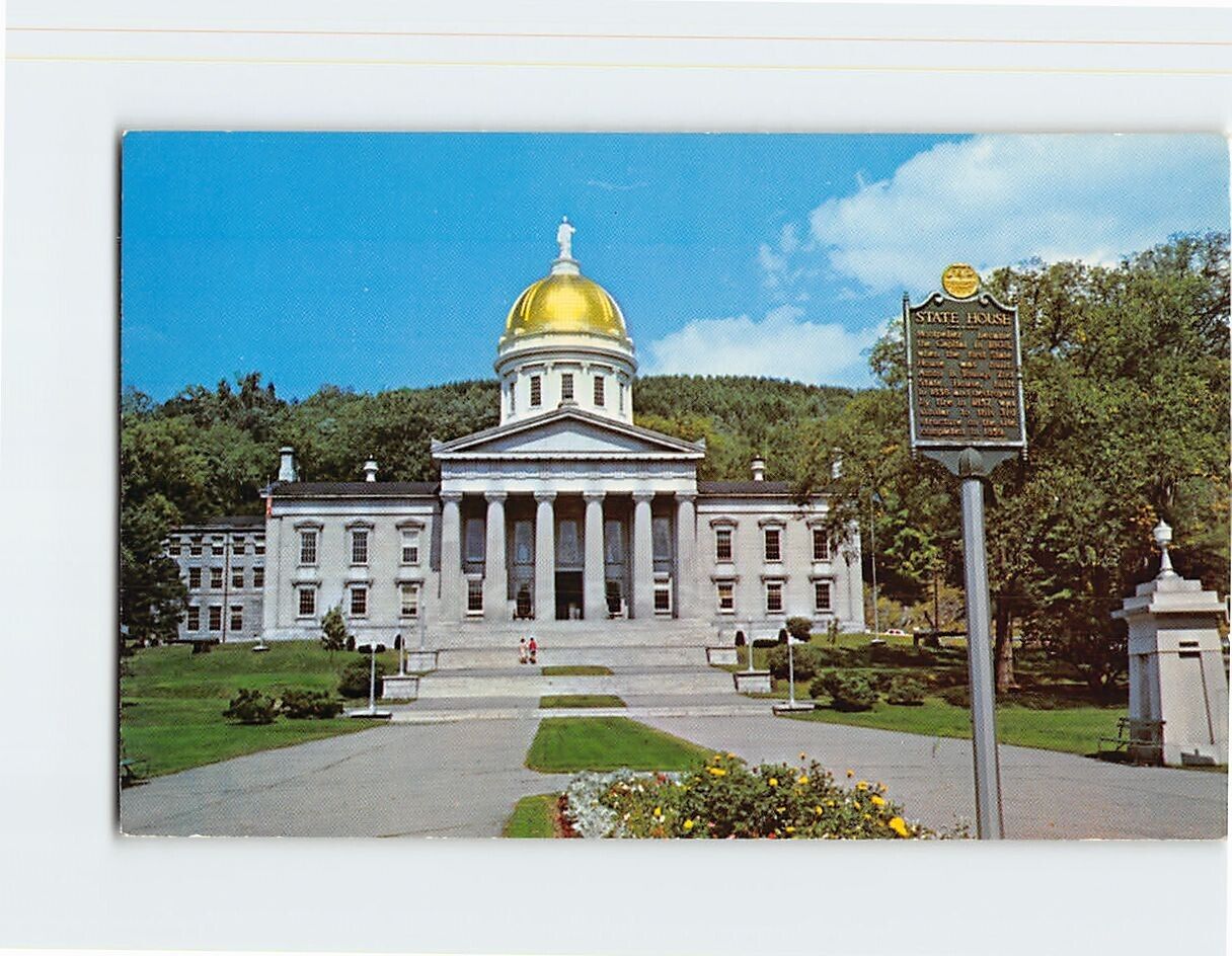 Postcard State Capitol Montpelier Vermont USA