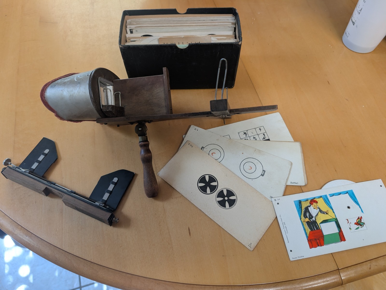 Vintage Key Stereoscope For Optician/Ophthalmologist