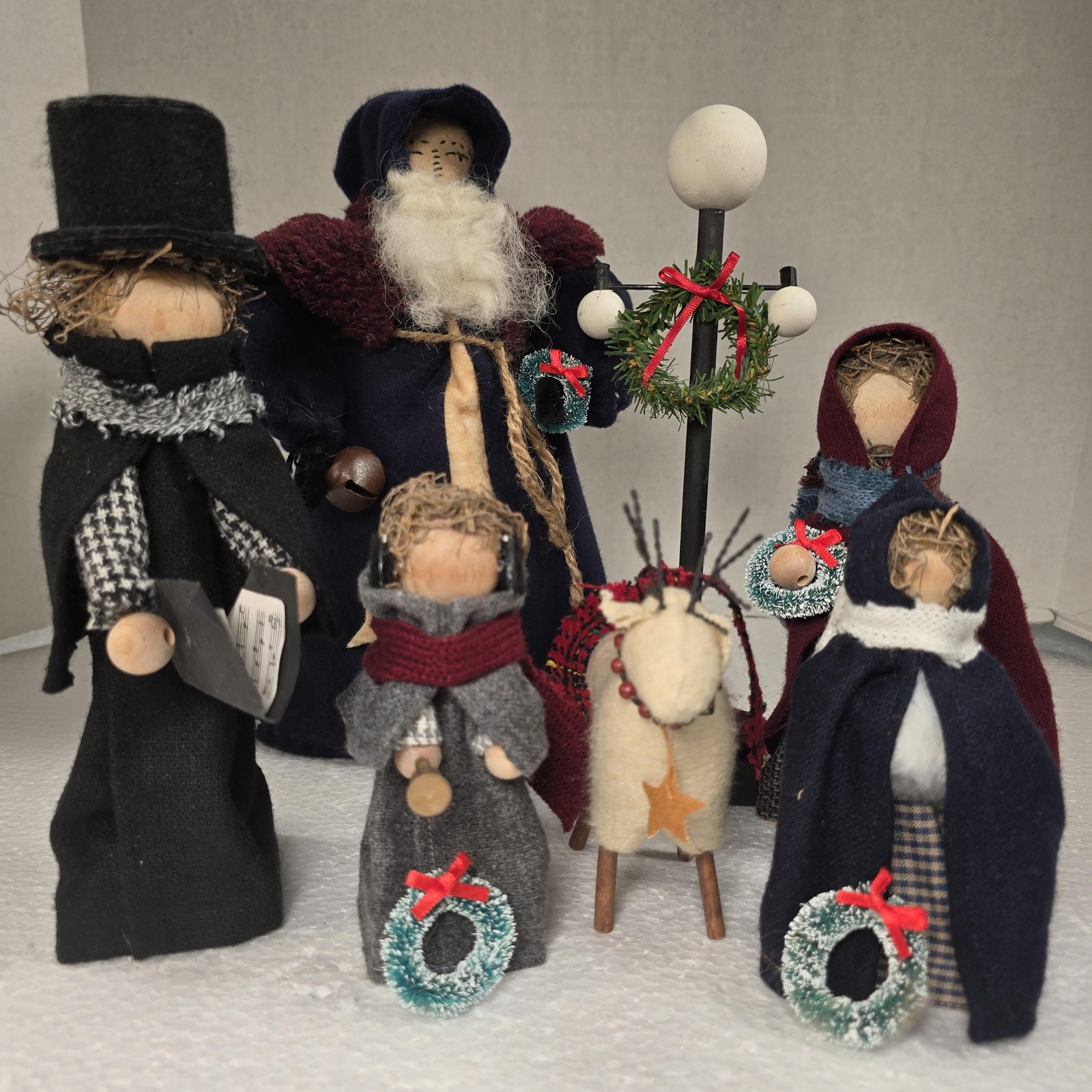 Vintage Penny's Pickens Primitive Santa Carolers Reindeer Set 1994 Christmas