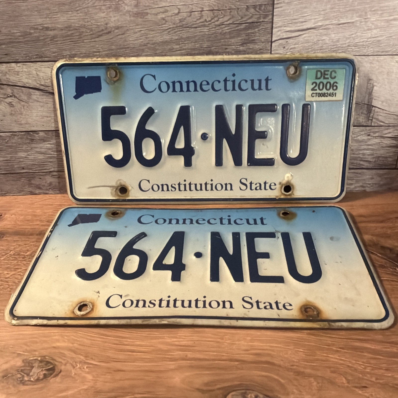 Pair Vintage Connecticut License Plates 564-NEU Dec 2006 Constitution State