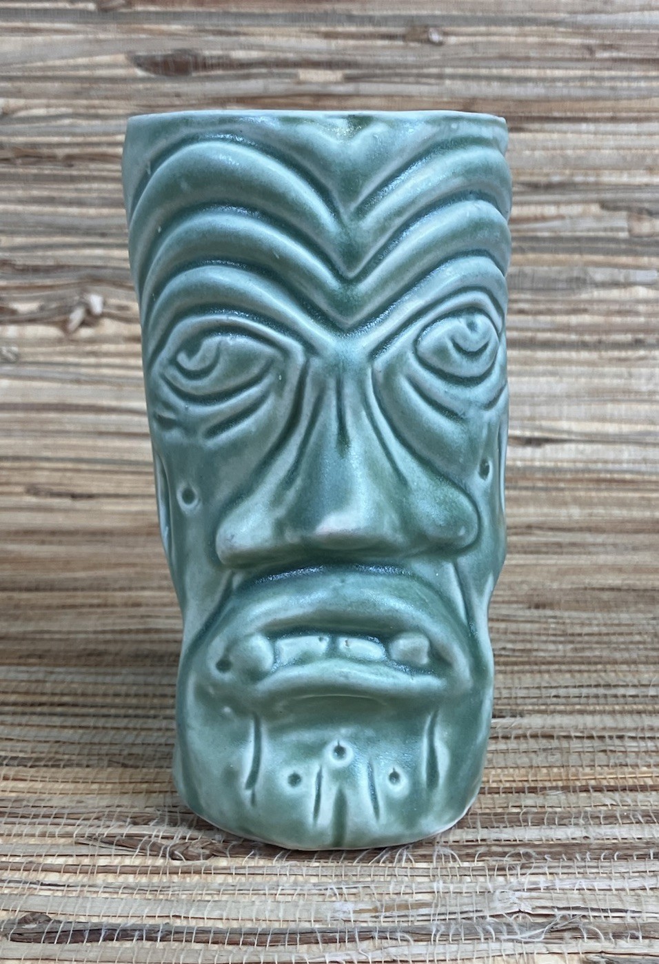 Tukan Idol Tiki Mug Bamboo Room Savannah 5.5\