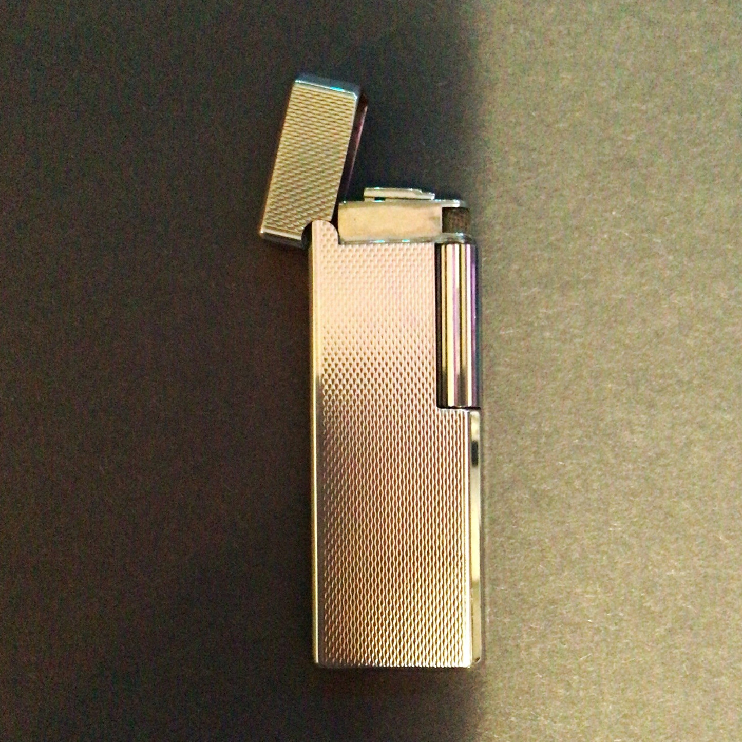 Corona Silver Metal Butane Pocket Lighter with Flip-Top Lid