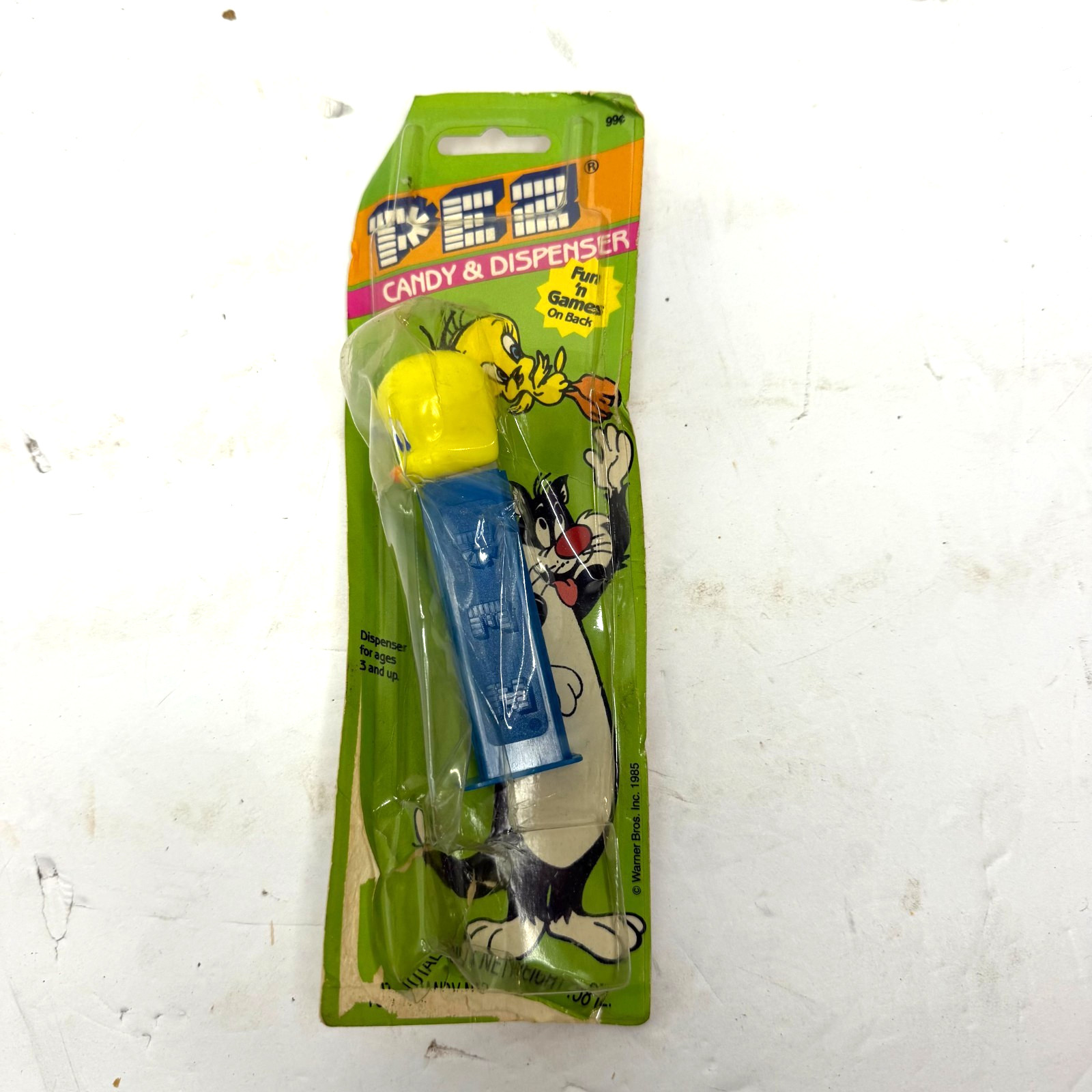Vintage Tweety Bird PEZ Dispenser Looney Tunes 1985 Warner Bros Carded Open Box