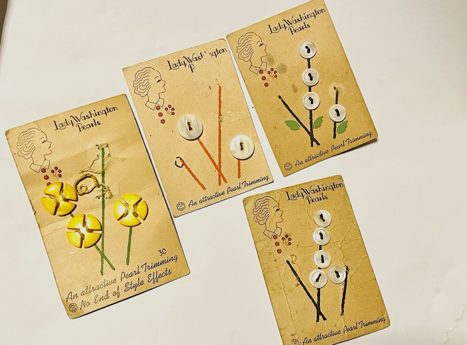 Vintage Lady Washington Pearls Buttons Lot 11-20 Round White Yellow Craft Cards