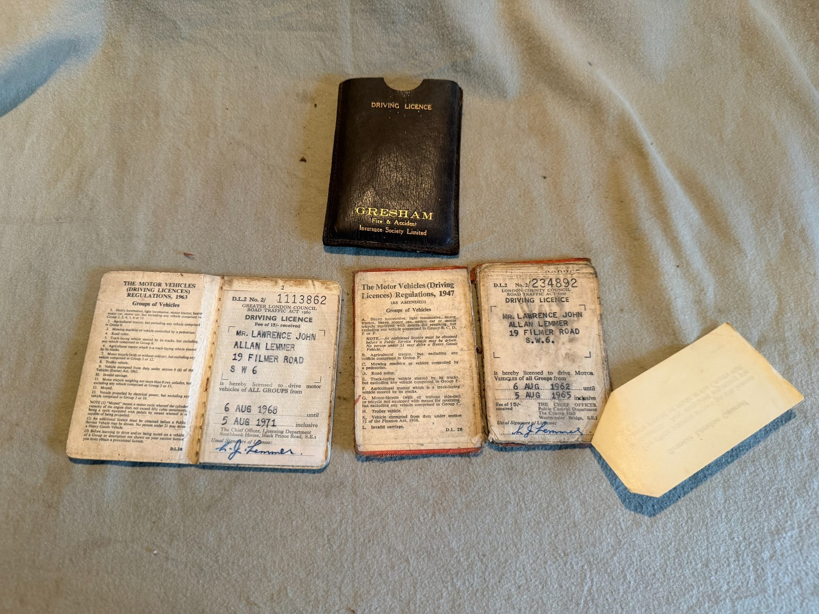 Job Lot Vintage Driving Licences Books Licence 1960\'s / film prop ?